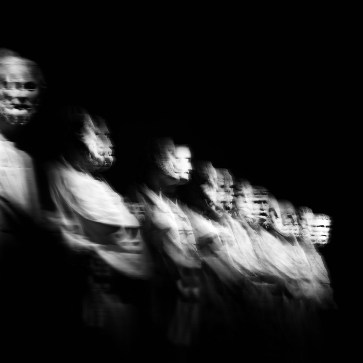 ECHOES Respiri della materia, di Marco Melchiorri
