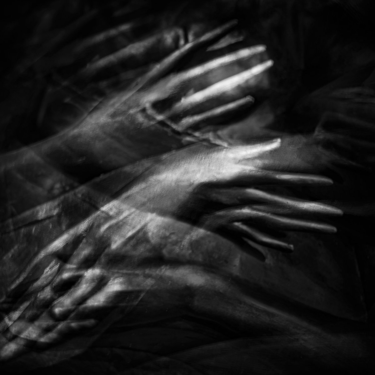 ECHOES Respiri della materia, di Marco Melchiorri
